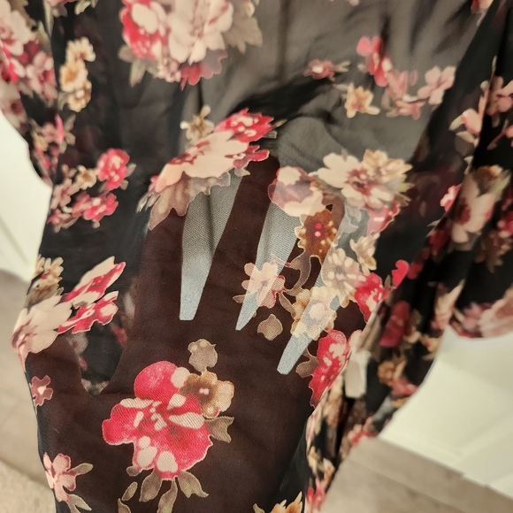 LADY DUTCH Sheer floral vest fall Size M - Picture 6 of 7